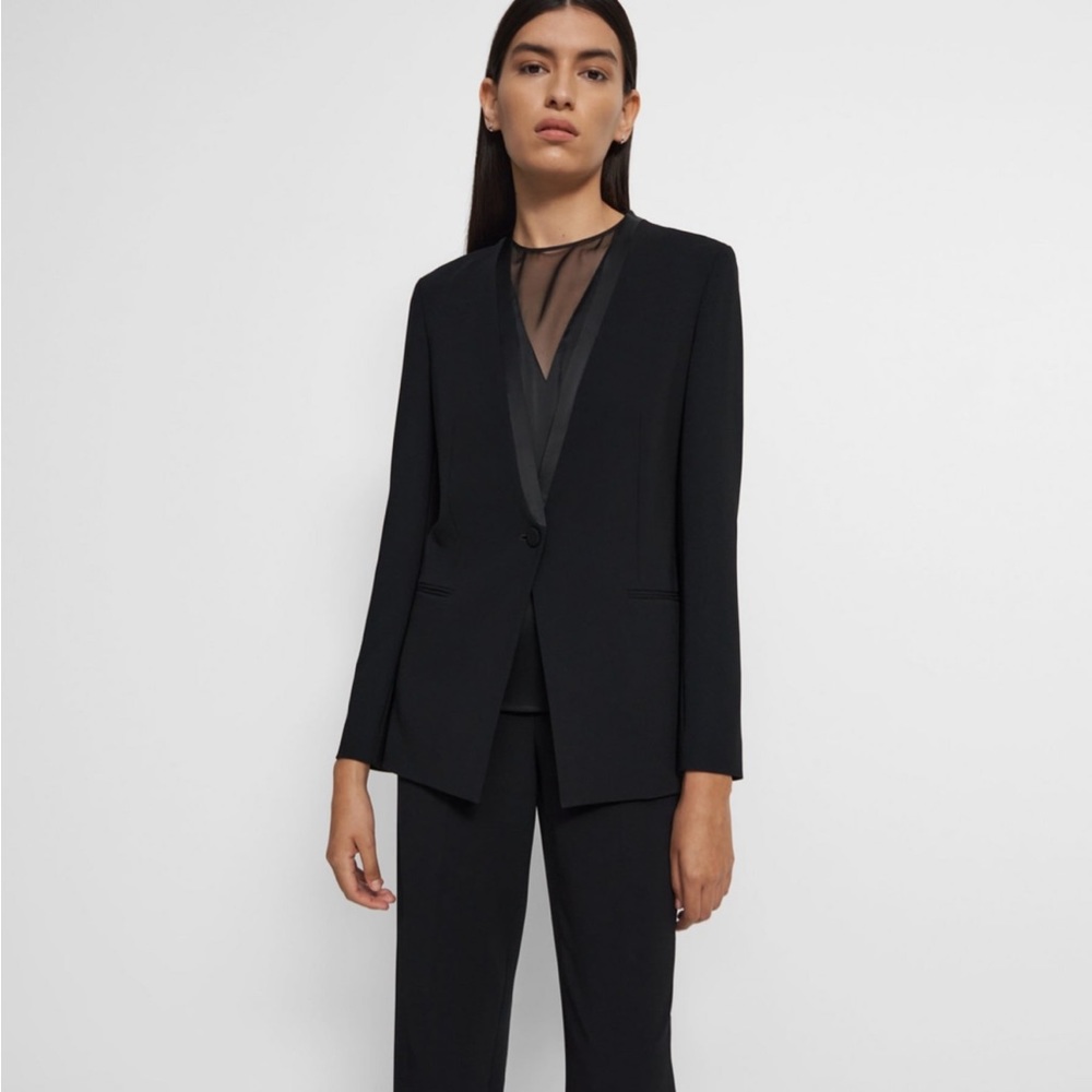 Theory Admiral Crepe Blazer